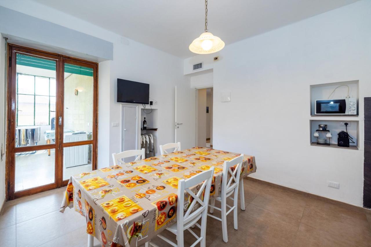 Casa Romeo Appartamento Con Posto Auto Finale Ligure Exterior foto