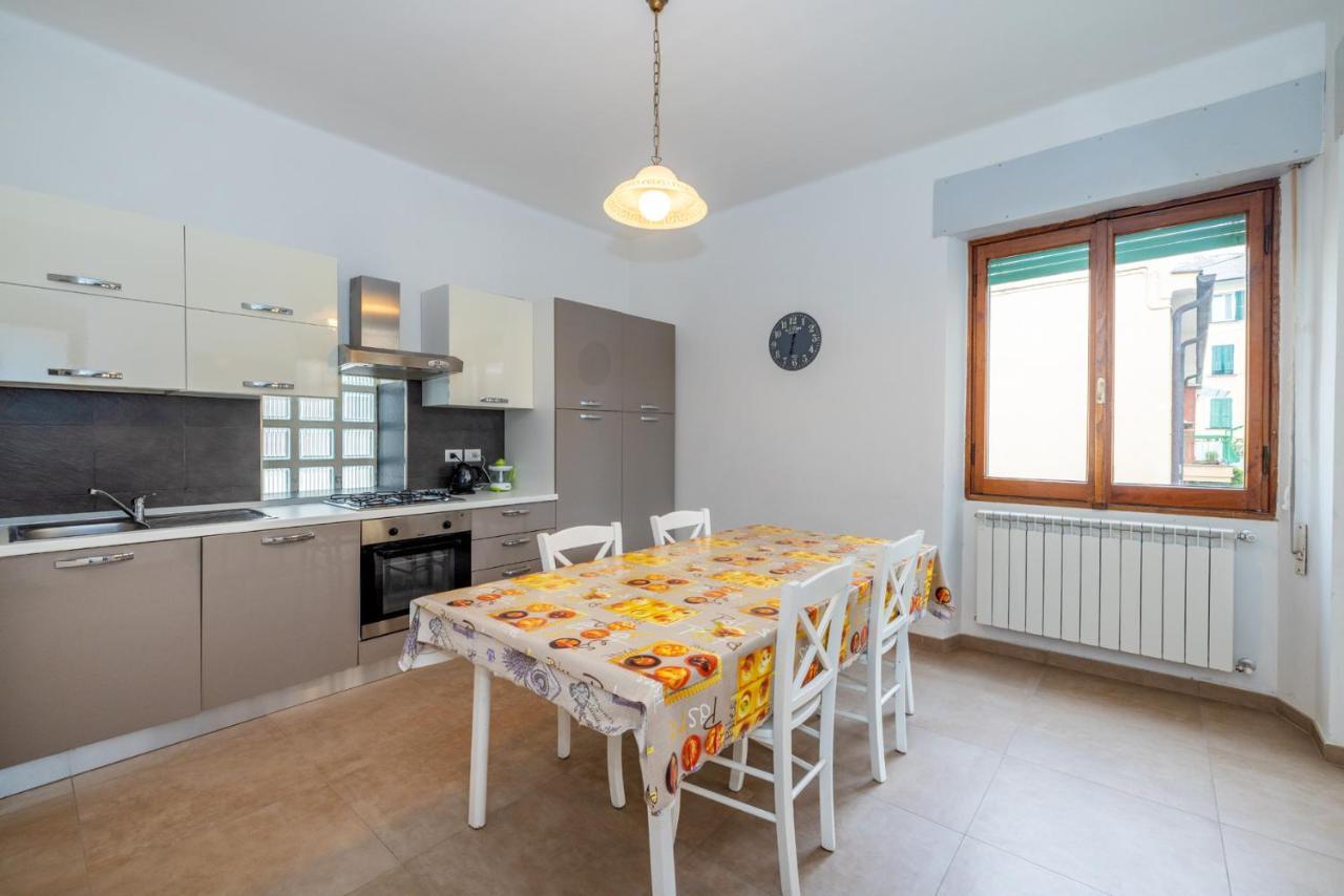 Casa Romeo Appartamento Con Posto Auto Finale Ligure Exterior foto
