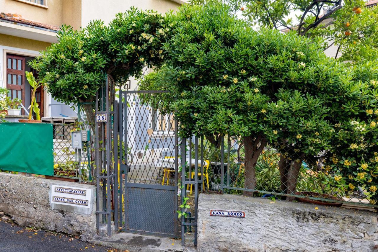 Casa Romeo Appartamento Con Posto Auto Finale Ligure Exterior foto